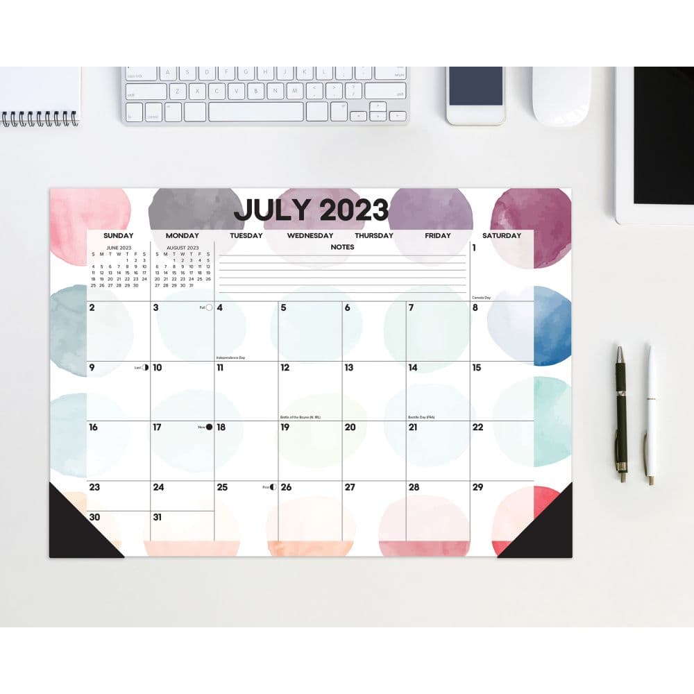 Painted Dots 2024 Academic Desk Pad